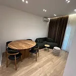 Bluenest Apartment
